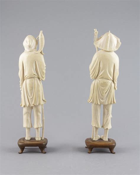 Lot A Pair Of Chinese Ivory Carvings 12 14 In 31 Cm H