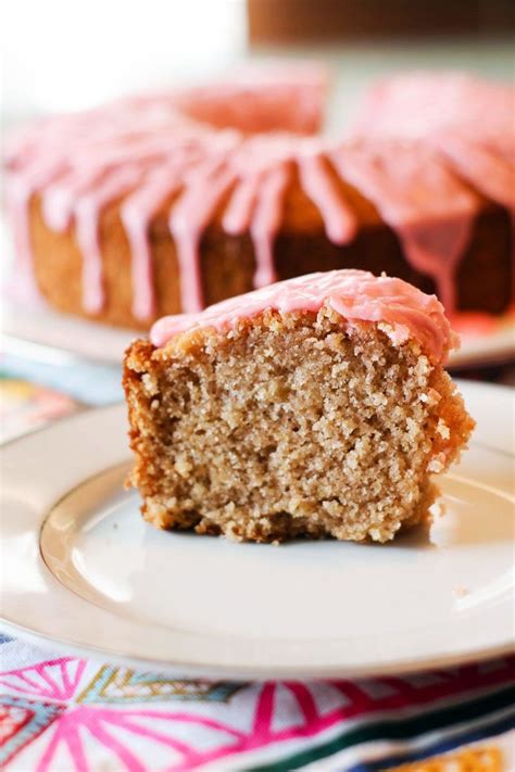 Applesauce cake with molasses ~ deer hunding update. APPLESAUCE CAKE | Cake recipes, Spice cake recipes ...