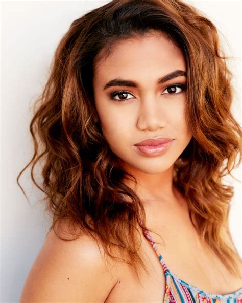 All About Celebrity Paige Hurd Birthday 20 July 1992 Dallas Texas