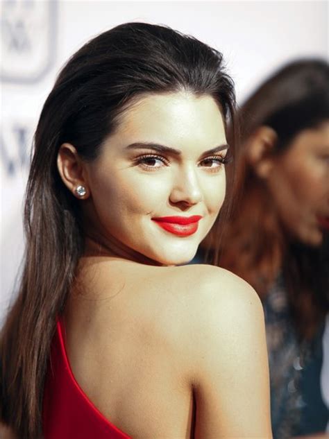 Kendall Jenner Slicked Back Hair 2015 S Hottest Beauty Trend Heart