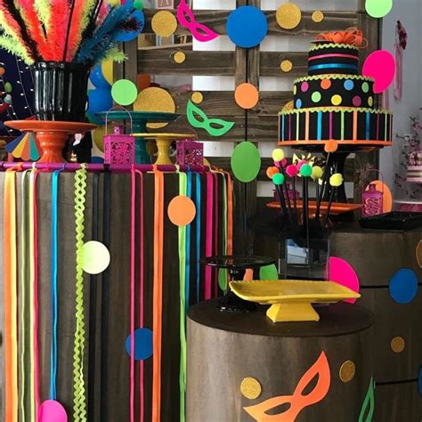 Ideias De Decora O De Carnaval Para Animar A Casa Sem Gastar Muito Decora O De Carnaval