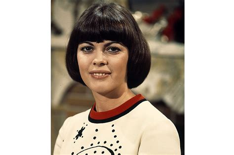 We did not find results for: Стиль и одежда Мирей Матье — как одевается певица