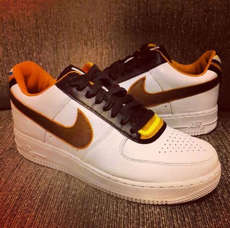 Shop our selection of nike today! Riccardo Tisci x Nike Air Force 1 Low RT // Detailed ...