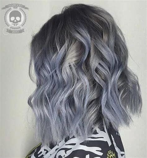 Pop Of Purple Greyhair In 2020 Hair Color Blue Blue Grey Hair Grey