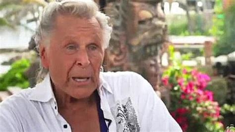 Peter nygård is a canadian business tycoon and among the richest person in canada who is associated in fashion as well textile industries. Peter Nygard has been accused of nearly doubling the size ...