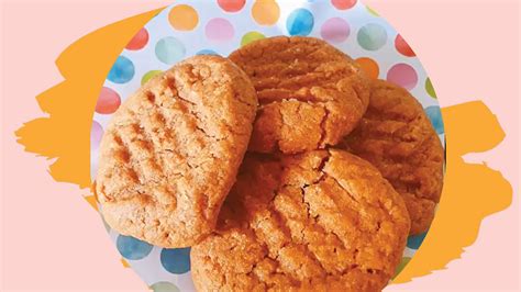 No Flour 3 Ingredient Peanut Butter Cookies The Singapore Womens Weekly