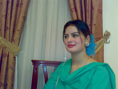 Pashto Film Drama Actress And Singer Ghazala Javed Photos ~ Welcome To