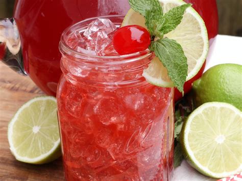 Homemade Cherry Limeade Recipe Cherry Limeade Divas Can Cook Limeade