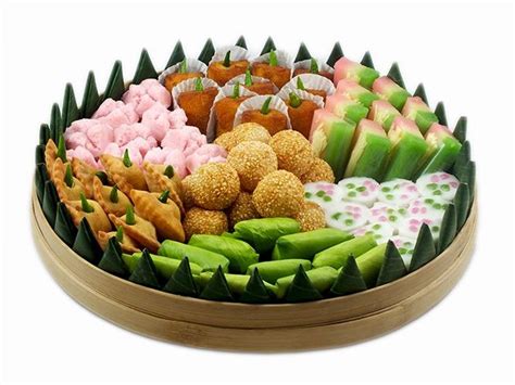∙ promo pengguna baru ∙ kurir instan ∙ bebas ongkir ∙ cicilan 0%. 5 Toko Kue Ini Sediakan Paket Kue Basah Cantik dalam Tampah