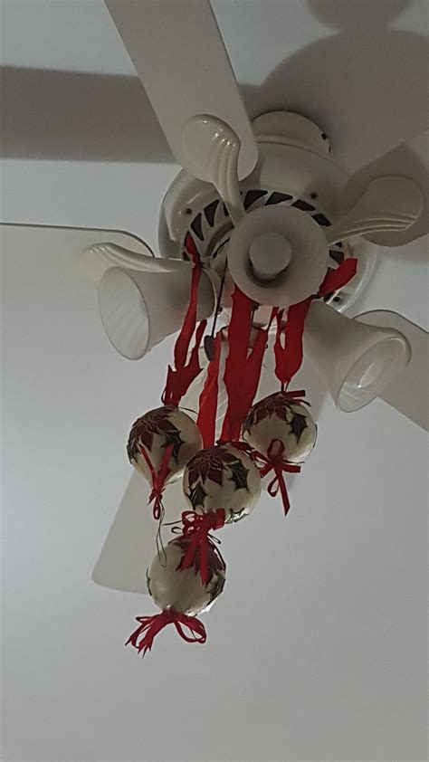 Pin By Jemelyn Sarmiento Balatbat On Christmas Ideas Decor Ceiling