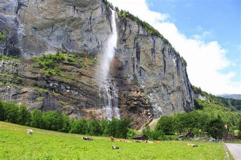 Lauterbrunnen The Valley Of 72 Waterfalls Amusing Planet