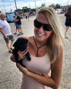 Amanda martin is an american reality television star who is noted for her appearance in the velocity channel's television show, iron resurrection. Joe Martin's Wife's Untold Truth-Amanda Martin - Grawsome!