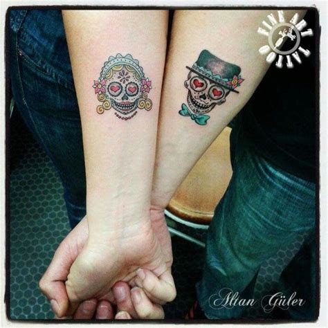 Tatuajes De Calaveras Para Parejas Cráneos Para él Y Para Ella Tatuantes