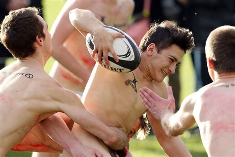 Naked Rugby Mirror Online