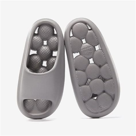 Leaking Massage Bathroom Slippers Urbanwearoutsiders