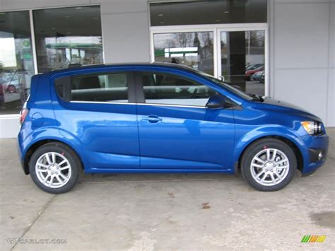 Kinetic Blue Metallic 2016 Chevrolet Sonic Lt Hatchback Exterior Photo