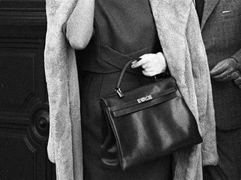 The 9 Most Iconic Celebrity Bag Moments Of All Time Purseblog