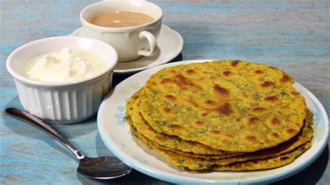 Starbucks has a good selection of healthy breakfast options outside of their bakery. 5 Must Haves You Should Trade Your Desi Breakfast With Now ...