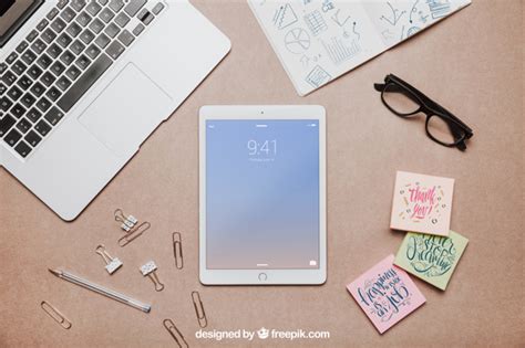 Download Free PSD | Top view workspace mockup with tablet