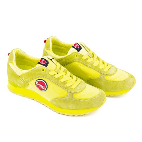Le nom de cette tendance est chunky qu'on peut traduire en. Baskets jaune Travis Chrome Lime Homme COLMAR à prix ...