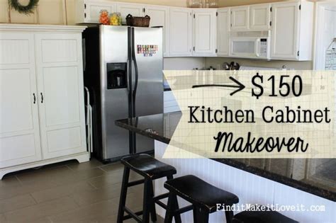 After a couple months of living here, i gathered some courage and decided to paint the honey oak kitchen cabinets white. Honey oak cabinets from the 90's to beautiful, clean and ...