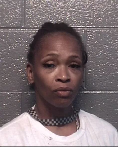 Danville Woman Arrested For Stabbing Mother To Death 1033 Wakg