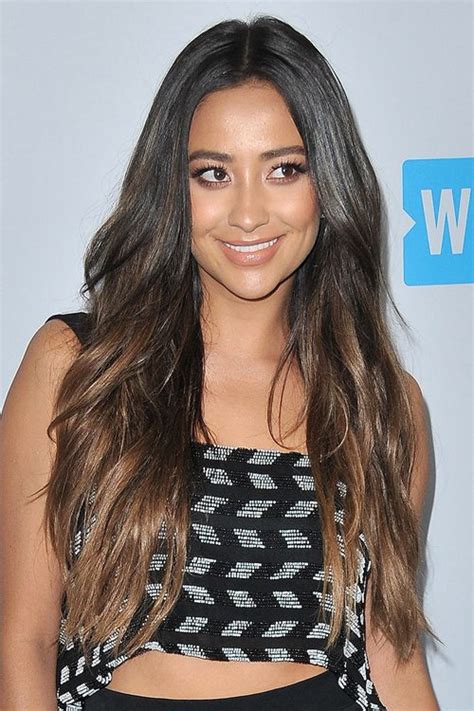 Shay Mitchell Wavy Dark Brown Angled Loose Waves Ombré Two Tone