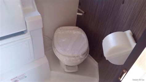 5 Best Rv Toilets For Camping In 2022 Reviews And Buying Guide