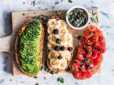 Here are 25 healthy whole foods that make delicious and satisfying snacks Top Tips for Eating More Whole Foods | Guest Post - Veganuary