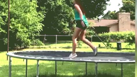 Hobo Lunchbox Trampoline 101 Stay In The Center