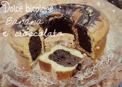 Si fa in un attimo e permette di utilizzare le banane troppo mature, non proprio appetitose da mangiare ma perfette per dolci al cioccolato aromatici e morbidissimi. Dolce bicolore banana e cioccolato, senza burro con ...