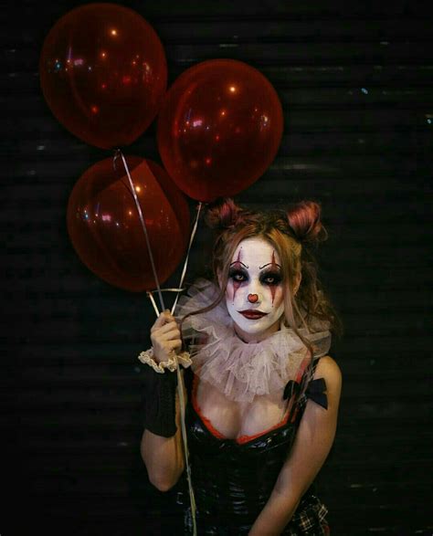 Pin By Dead Dreamz On Sexy Clowns Sexy Clown Circus Makeup Face Painting Halloween