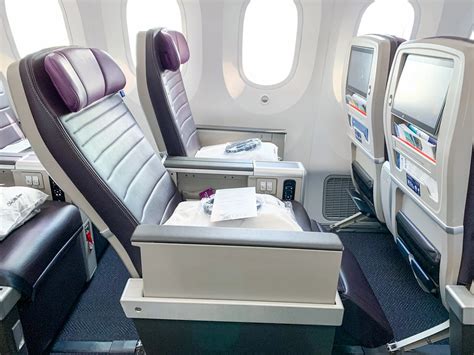Why Cant Airlines Figure Out Service In Premium Economy