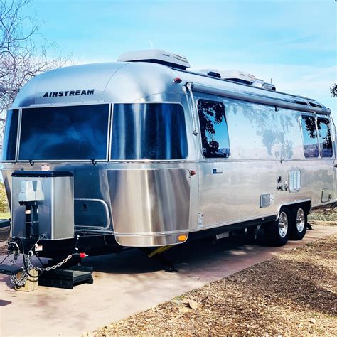 2019 Airstream 28ft Tommy Bahama Special Edition Travel Trailer For