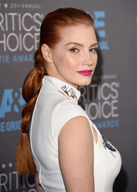 See Every Angle Of Jessica Chastains Epic Tiered Braid Redhead Hairstyles Redhead Beauty Beauty