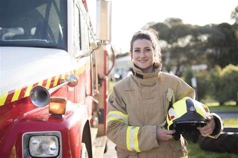 Tasmania Fire Services First Trainee Firefighter Class Of 2019 Graduates Four New Recruits To