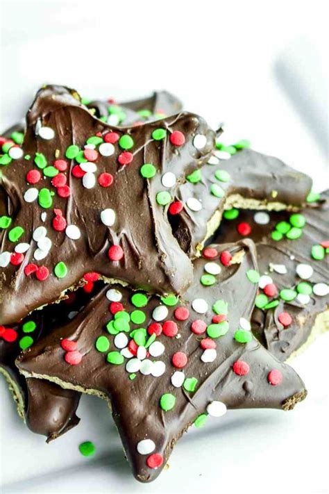 From cookies, to cookie bars, here are my best gluten free dairy free recipes! Cinnamon Stars (Zimtsterne) are classic German Christmas ...