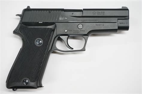 モデルガンショップ アンクル上野店 Blog Archive 9mm拳銃 P220 陸上自衛隊仕様 モデルガンショップ アンクル上野店