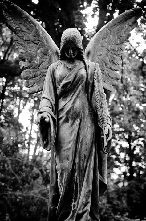 Pin By Michael Nunnally On Angels On Earth Angel Statues Sculpture Cemetery Statues Statue