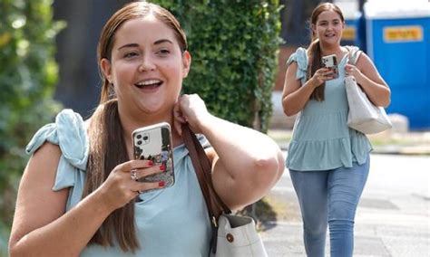 Jacqueline Jossa Shows Off Her Incredible Physique In Bikini Snaps Flipboard