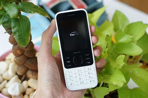 Stay connected to everyone you love with whatsapp and facebook. Nokia 6300 4G