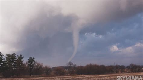 At Least 2 Tornadoes Briefly Touch Down In Chicago Suburbs Chicago