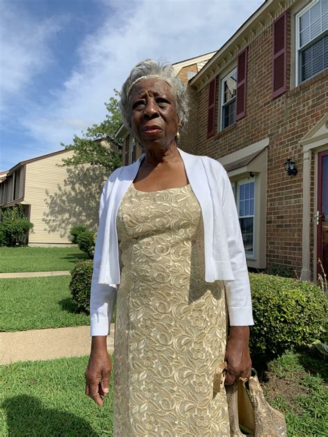 Lena Mae Moton – Metropolitan Funeral