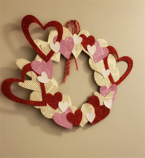 3 Lovely Diy Valentine S Day Wreath Ideas Holidappy