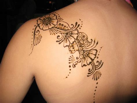 Tattoos For Girls Tattoo Designs Of A Girl Tattoo