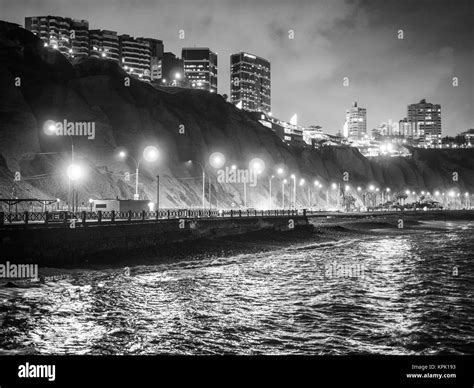 The Miraflores Coast At Night Stock Photo Alamy