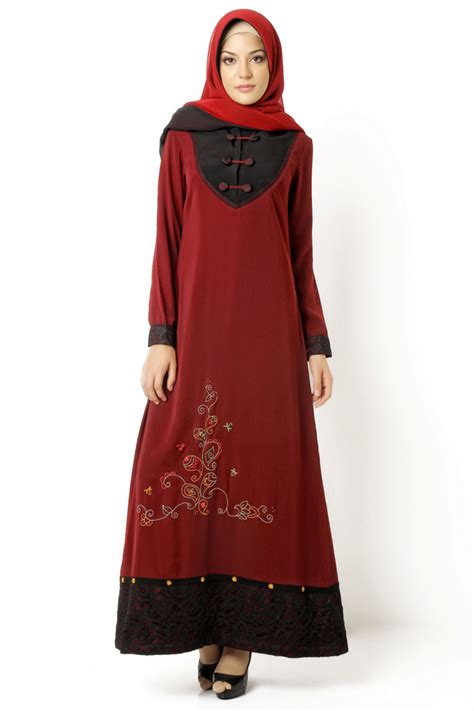 Perpaduan warna oren untuk baju. Jilbab Yang Cocok Untuk Baju Warna Merah Marun | Ide ...