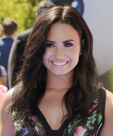 Sexy Demi Lovato Pictures Popsugar Celebrity Photo 48