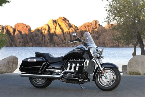 Triumph Rocket Iii Touring 2008 2009 Specs Performance And Photos