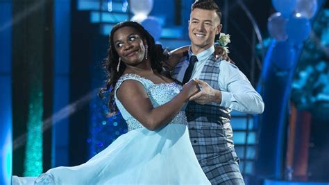 Demi Isaac Oviawe Brought Her Dwts Moves To The Debs